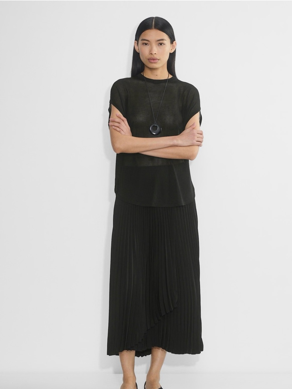 Aritzia Babaton Ladder Skirt in Black